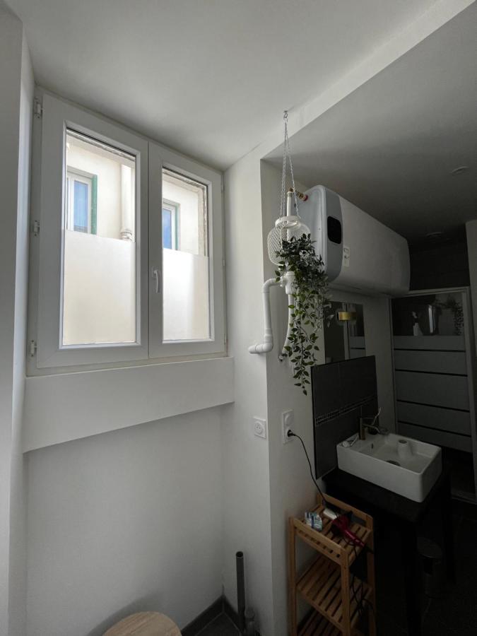 Charmant 2 Pieces Avec Terrasse Proche Centre Ville - Parking Gratuit A Proximite Lourdes Bagian luar foto