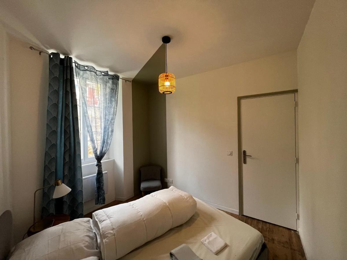 Charmant 2 Pieces Avec Terrasse Proche Centre Ville - Parking Gratuit A Proximite Lourdes Bagian luar foto